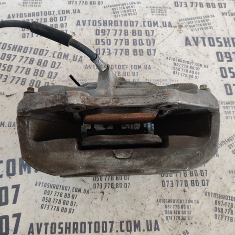 MERCEDES A0114219898 Суппорт тормозной передний правый в наличии Николаев