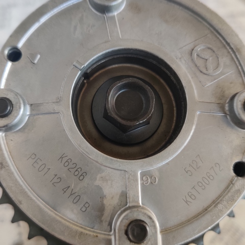 PE01124X0B MAZDA Шестерня впускного распредвала купить в Тернополь
