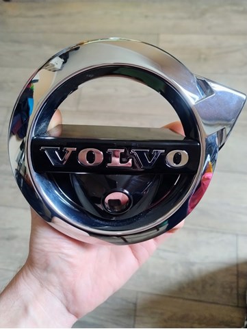 31383854 VOLVO Эмблема решетки радиатора купить в Сумы