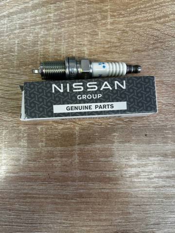 Свеча 2240158S17 NISSAN