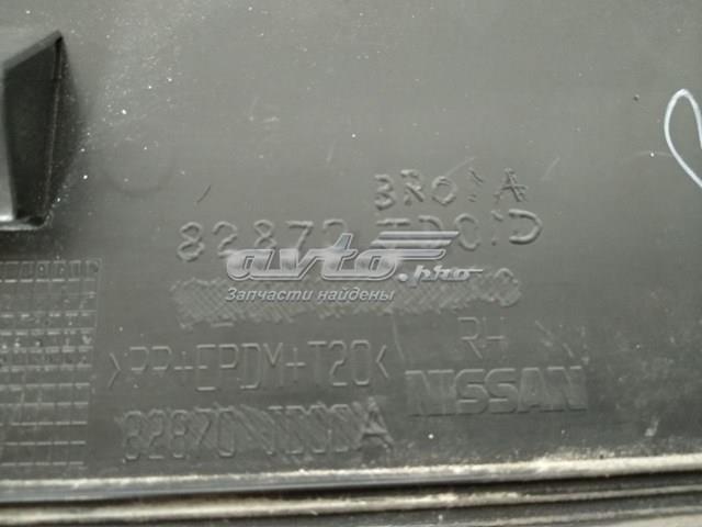 NISSAN 82870JD00A Молдинг двери задней правой в наличии Кривой Рог