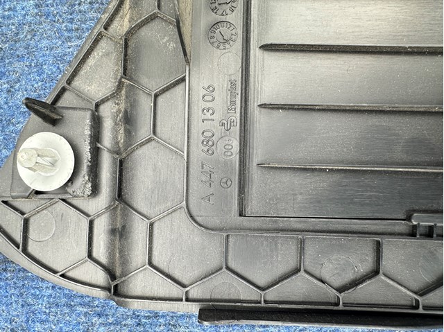 MERCEDES A4476800906 в наличии Винница