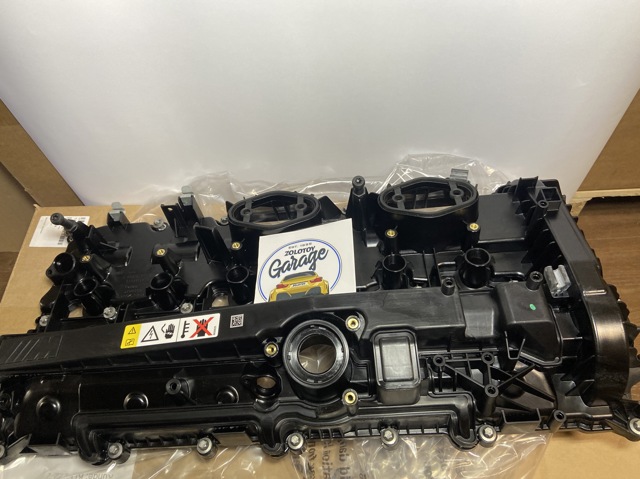 BMW 11128064479 Крышка клапанная в наличии Запорожье