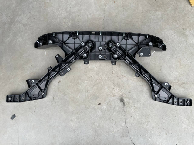 TESLA 149524500C Рамка радиатора в наличии Чернигов