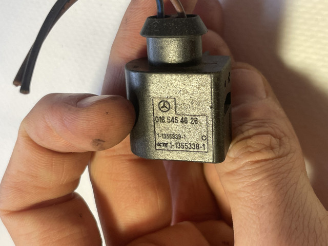 165454626 MERCEDES Разъем (фишка) генератора купить в Тернополь