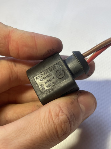 MERCEDES A0335450228 в наличии Черновцы