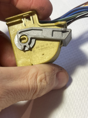 MERCEDES A0525457826 в наличии Каменское