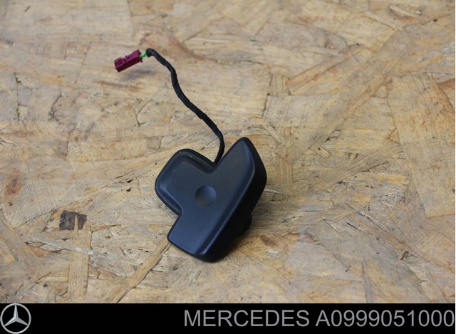 A09990510009051 MERCEDES Блок кнопочных переключателей рулевого колеса купить в Каменское