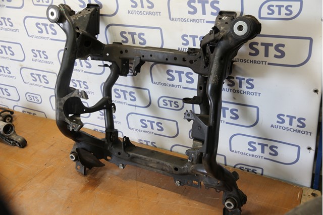 Балка передней подвески A1663302200 MERCEDES