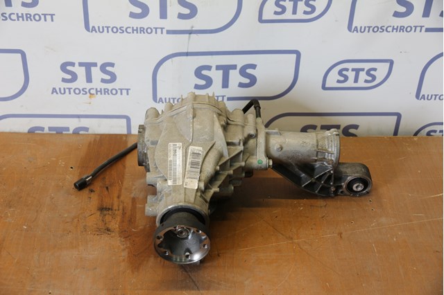 MERCEDES A1663303100 Редуктор передний в наличии Винница