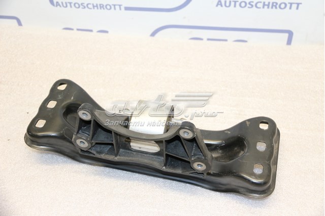 MERCEDES A2052400818 Задняя опора коробки передач в наличии Харьков