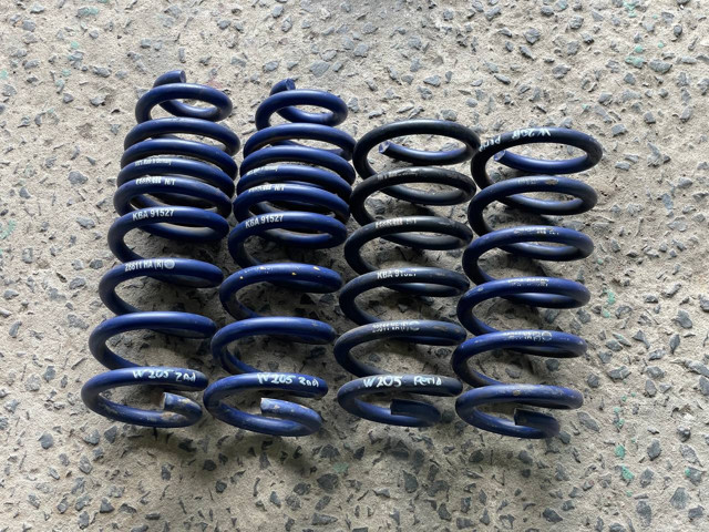 Пружина подвески A2053240104 MERCEDES