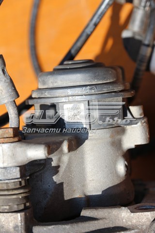 A2054215400 MERCEDES Скоба тормозного суппорта переднего купить в Каменское