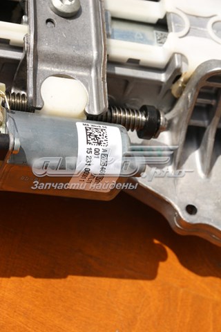 A2054608801 MERCEDES Рулевая колонка купить в Каменское
