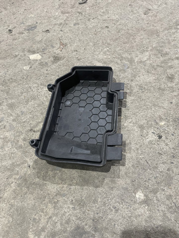 A2055402428 MERCEDES Крышка блока предохранителей купить в Николаев