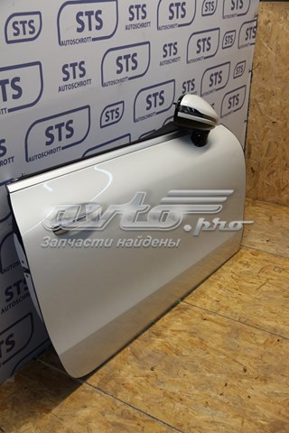 MERCEDES A2057201637 Петля двери передней правой в наличии Тернополь