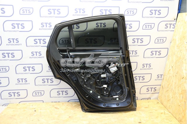 MERCEDES A2057300537 Петля двери задней левой в наличии Ужгород