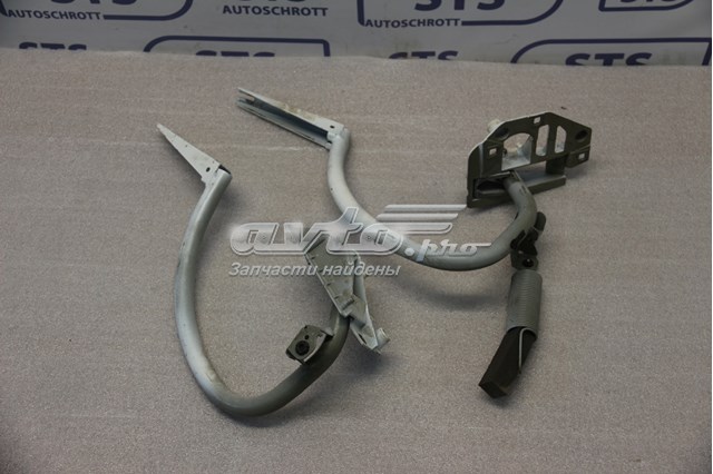 Шарнир крышки багажника A2057501528 MERCEDES