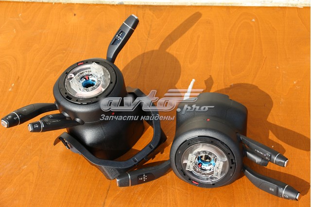 Переключатели подрулевые A2059002723 MERCEDES