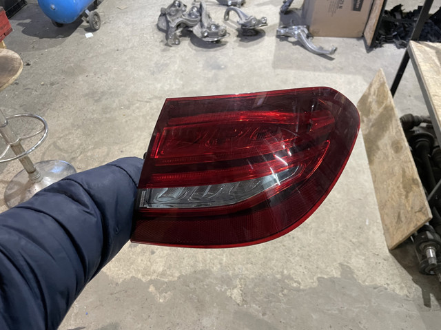 Правый стоп-сигнал A2059065200 MERCEDES