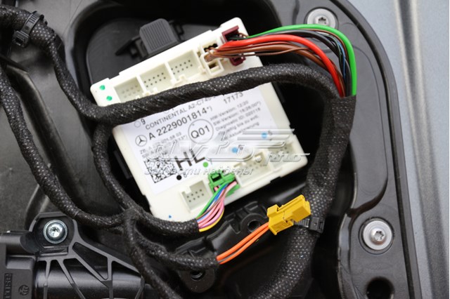 Блок комфорта задней двери A2229001814 MERCEDES