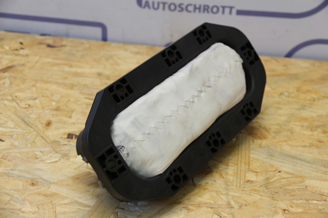 Подушка безопасности боковая CPLA044A74BC LAND ROVER