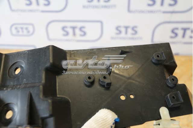 LAND ROVER DK6217A881A в наличии Сумы