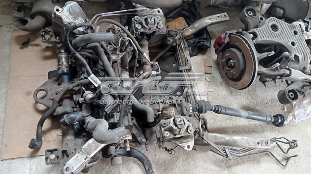 LAND ROVER LR034513 Вал карданный к переднему мосту в наличии Хмельницкий