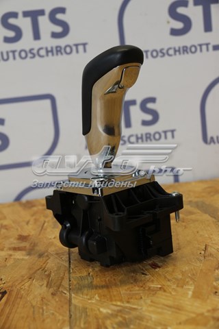 Механизм переключения передач LR041971 LAND ROVER