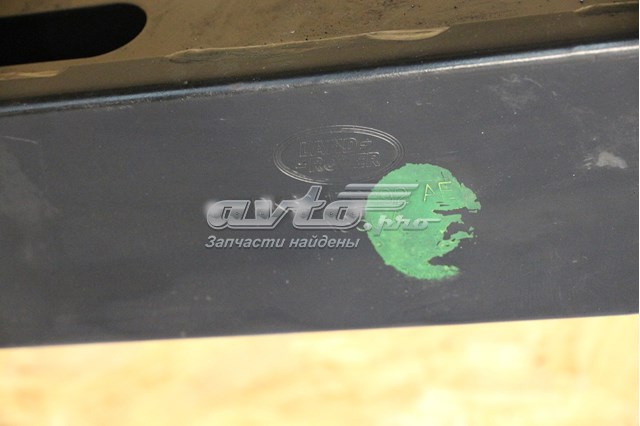 LR043966 LAND ROVER Усилитель заднего бампера купить в Черкассы