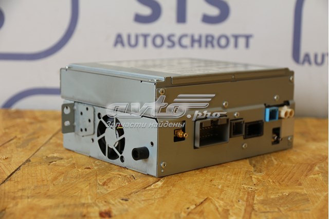 Радиоприемник LR052068 LAND ROVER