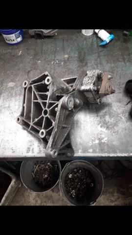 Насос ГУР 90573827 GM