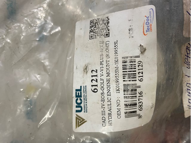 UC-EL 61212 Левая подушка двигателя в наличии Чернигов