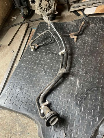 Заливная горловина топливного бака 7720142212 TOYOTA