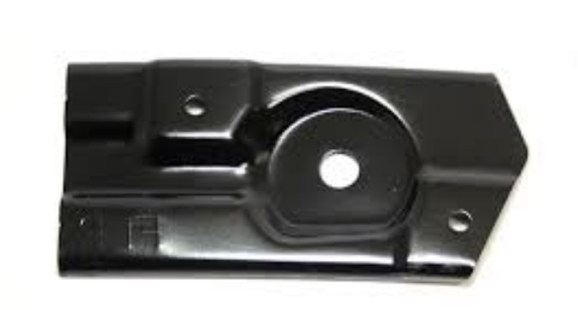 Правое крепление переднего бампера 6400C884 MITSUBISHI