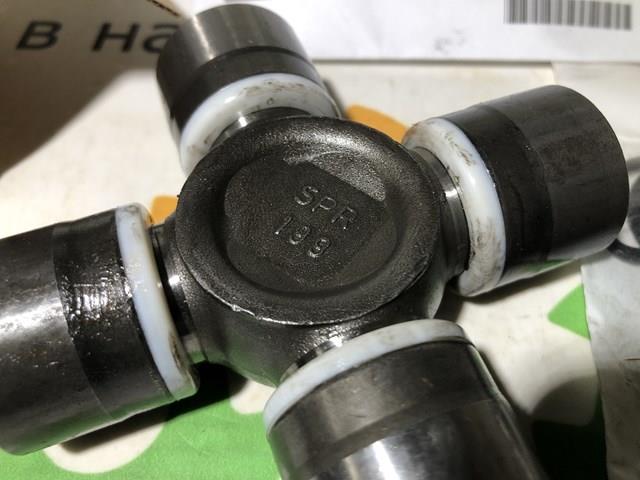 TOYOTA 043710C080 Крестовина заднего кардана в наличии Черкассы
