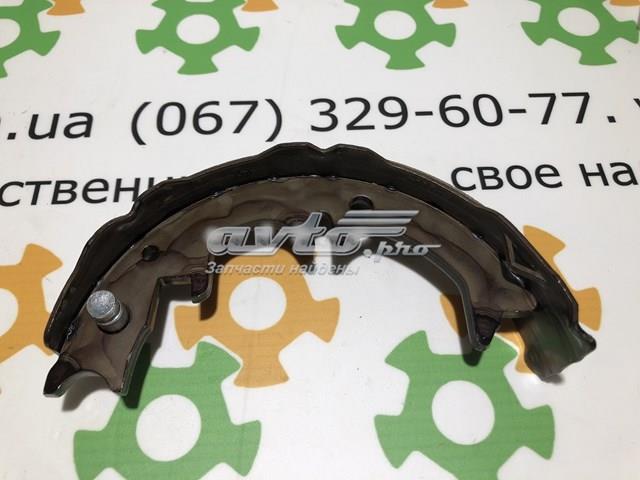 TOYOTA 4655033020 Колодки ручника в наличии Днепр