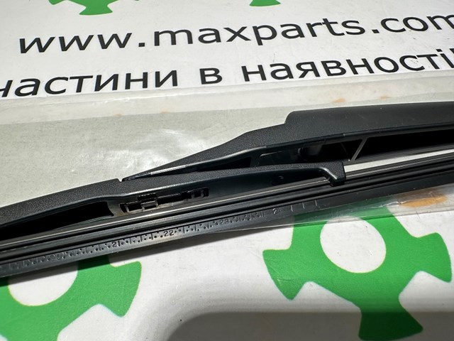 дворник заднего стекла 8524272010 TOYOTA