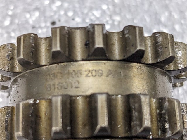 03C105209AQ VAG Звездочка привода коленвала купить в Тернополь