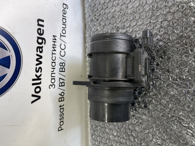 Воздухомер 05L906461B VAG