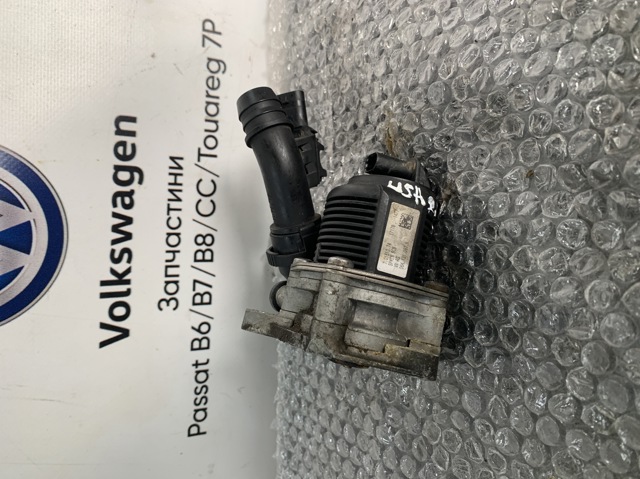 Клапан EGR, рециркуляции газов 06K131097N VAG
