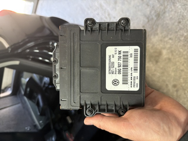 Блок управления акпп 09G927750NK VAG