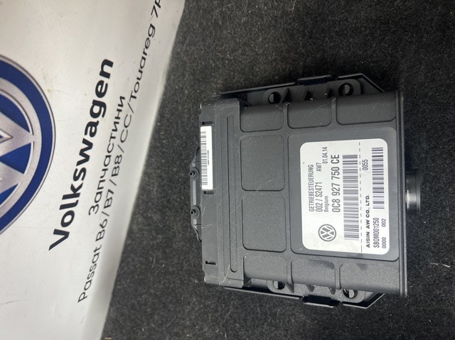 Блок управления акпп 0C8927750CE VAG