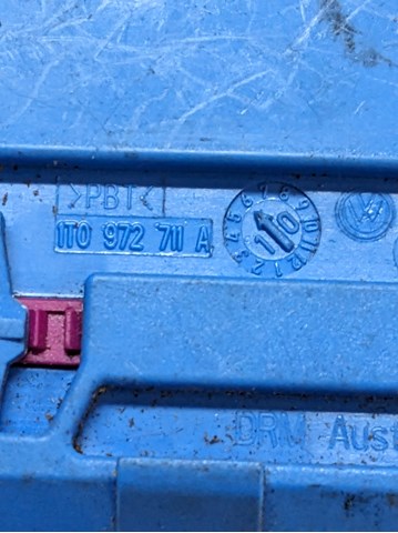VAG 1T0972711A в наличии Черкассы
