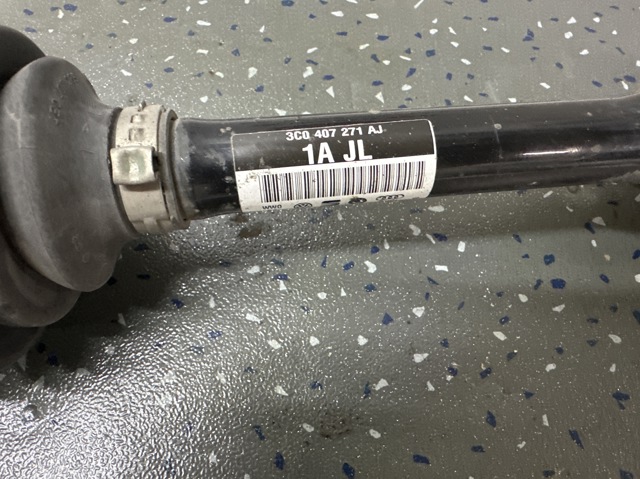 3C0407271AJ VAG Левая полуось купить в Черновцы