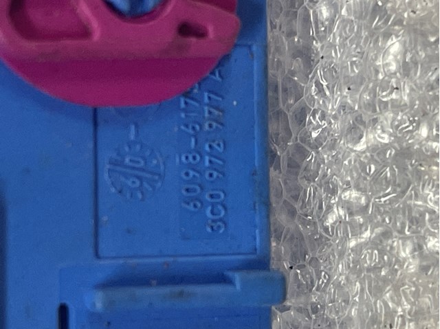 VAG 3C0972977A в наличии Черновцы