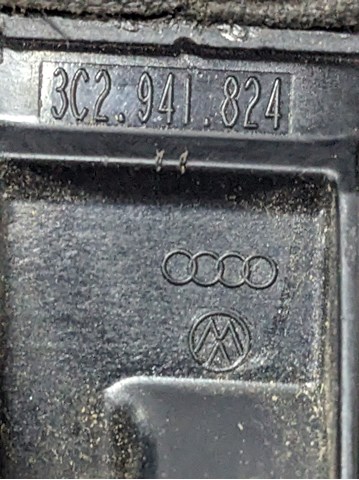 3C2941824 VAG Блок предохранителей купить в Ровно