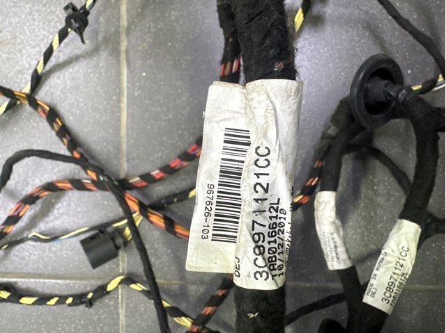 3C8971121CC VAG купить в Николаев