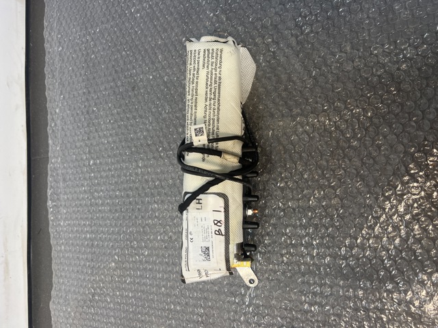 Подушка безопасности AIRBAG спинки сиденья, левого 3G0880241D VAG