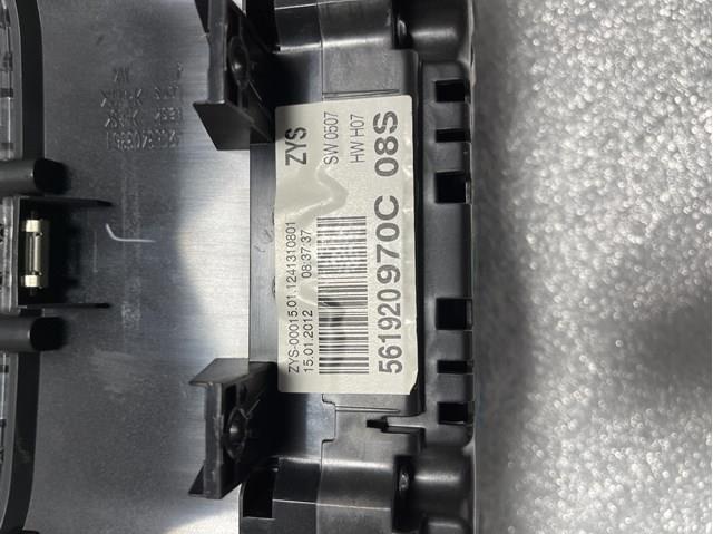 VAG 561920970C Панель приборов в наличии Украина